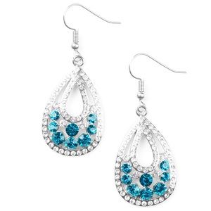 Blue sparkling earrings